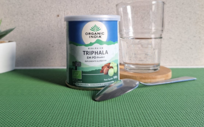 Colutório bucal natural com Triphala